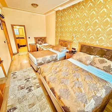 Grand Papirus Отель 3*