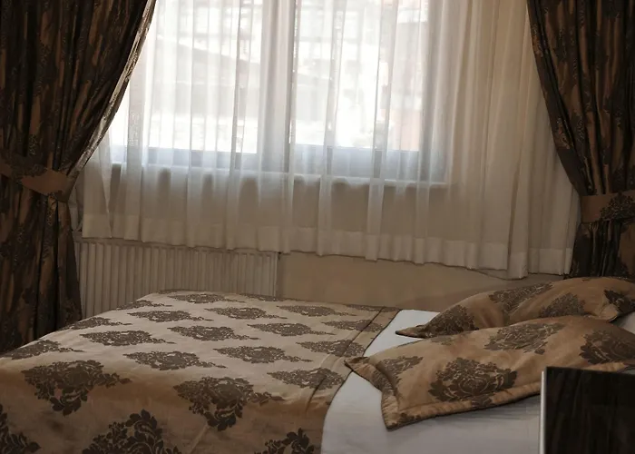 Grand Papirus Hotel 3*