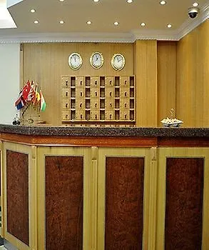 Hotel Grand Papirus 3*