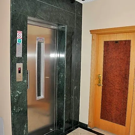Grand Papirus Hotel 3*