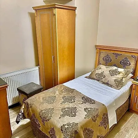 Grand Papirus 3* Istanbul