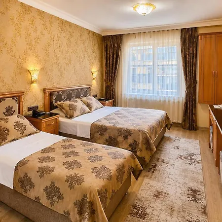Grand Papirus Hotel