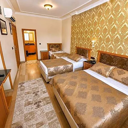 Grand Papirus Hotel 3*