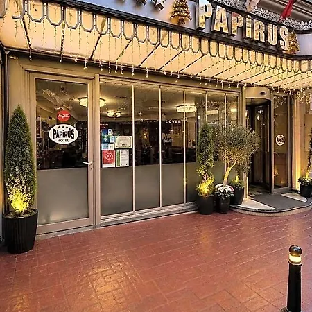 Grand Papirus 3* Istanbul