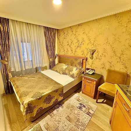 Grand Papirus Otel 3*