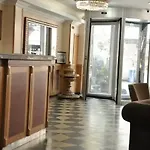 Hotel Grand Papirus