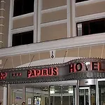 Grand Papirus 3*